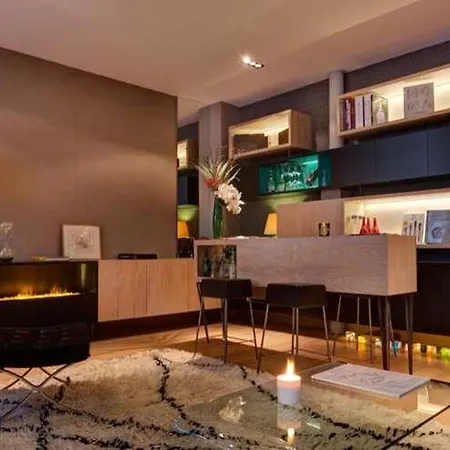 Elixir Hotel