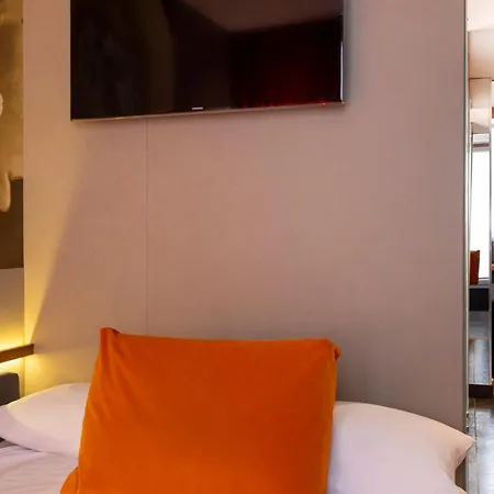 Elixir 3* Paris