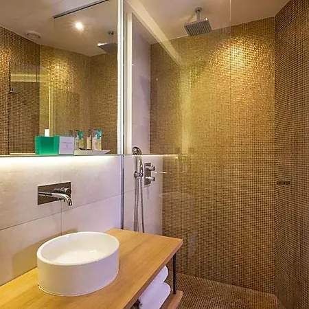 Elixir Hotel 3*