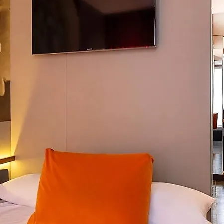 Elixir Hotel